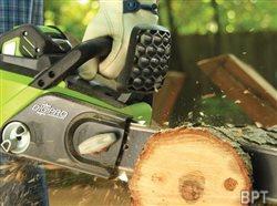 Fall lawn tips that keep your yard looking great year-round