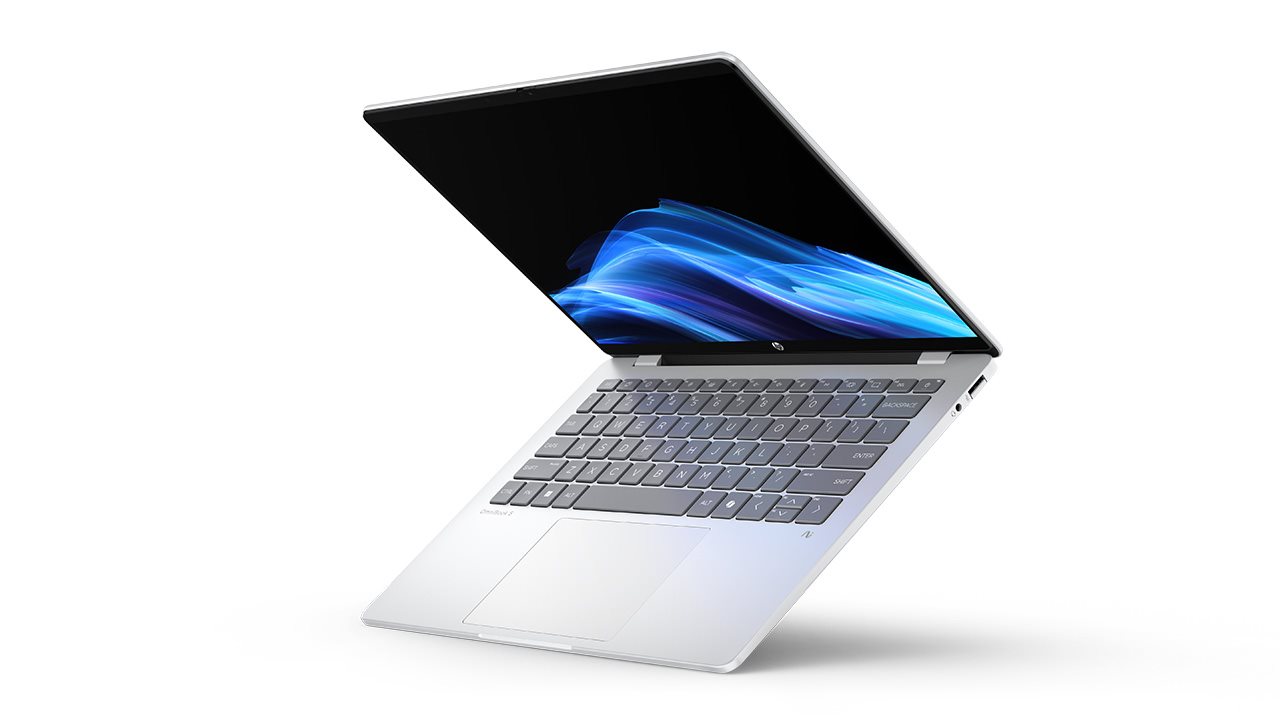HP OMNIBOOK 5 against a white background.