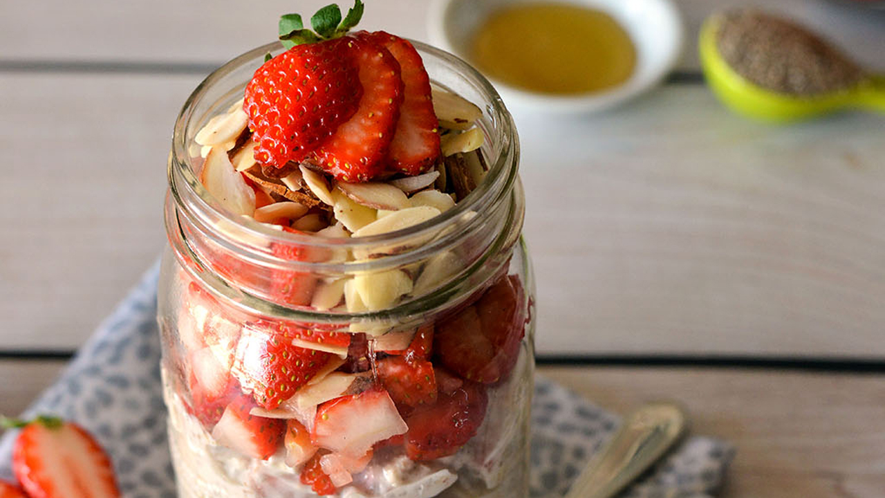 8 strawberry recipes that will power your kids through the day ...