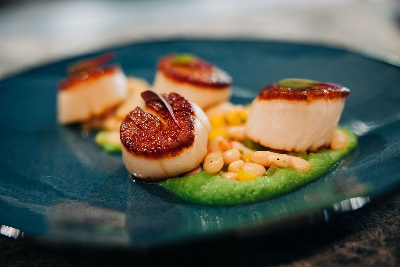 Lean and green meal featuring scallops.
