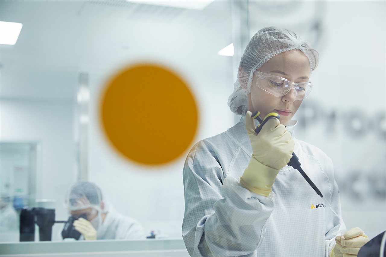 Tech in a bio-lab. Alvotech's biosimilar medicines are reaching patients who might have otherwise gone without them.